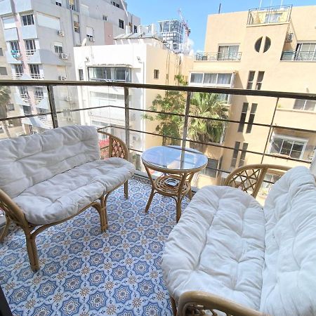 Sea Suites Tel Aviv Bagian luar foto