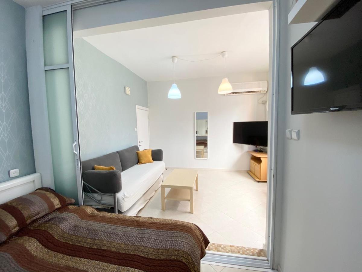 Sea Suites Tel Aviv Bagian luar foto