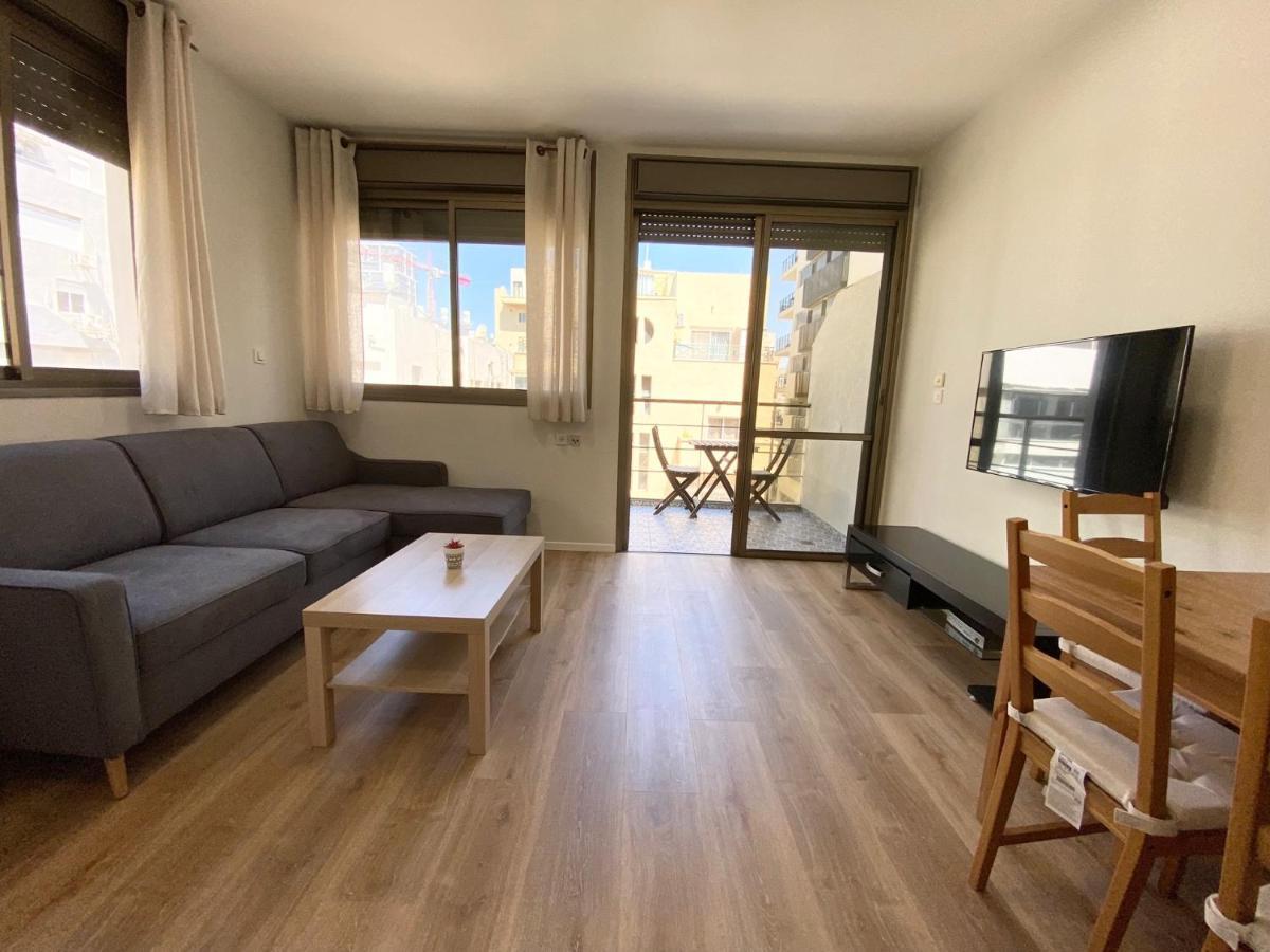Sea Suites Tel Aviv Bagian luar foto