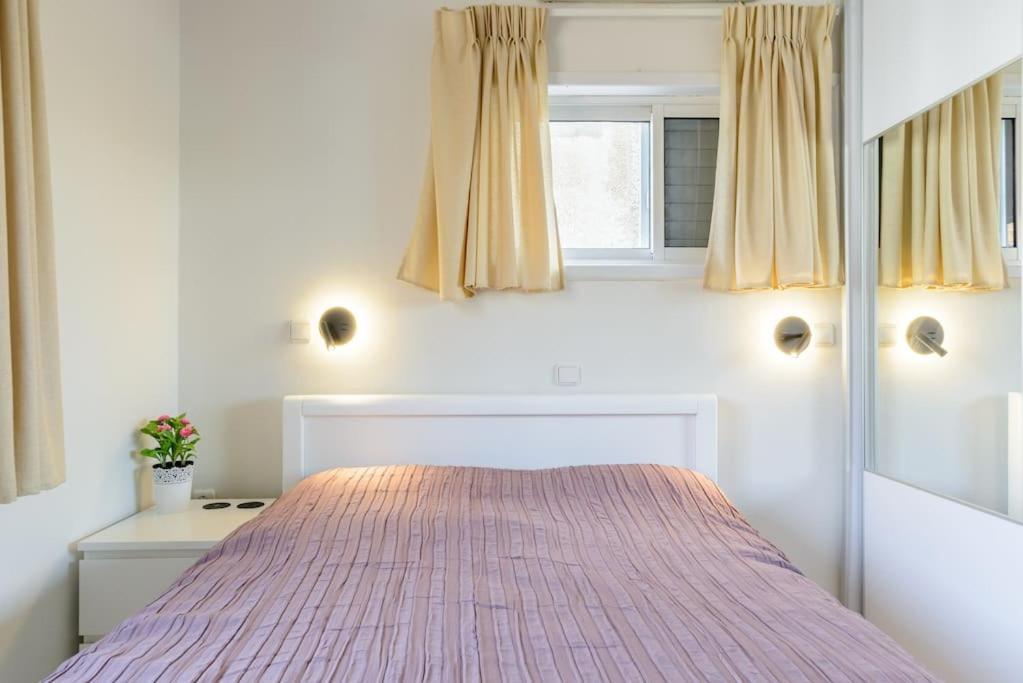 Sea Suites Tel Aviv Bagian luar foto