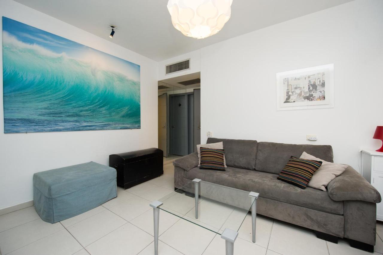 Sea Suites Tel Aviv Bagian luar foto